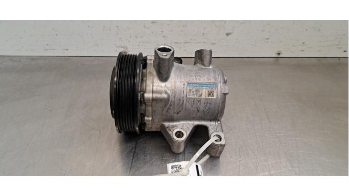 Pompe clim Suzuki Swift