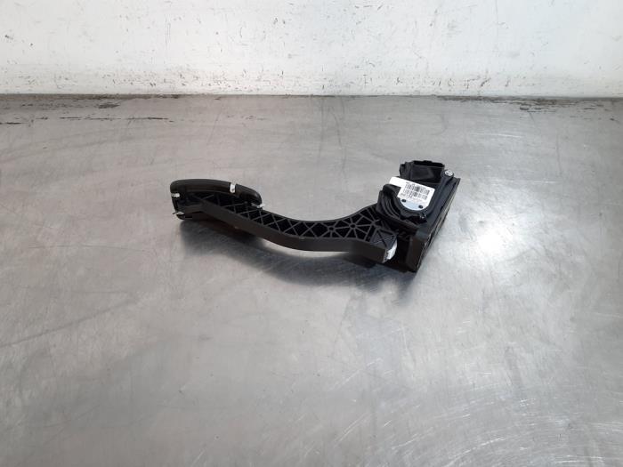Pédale d'accélérateur Peugeot 408