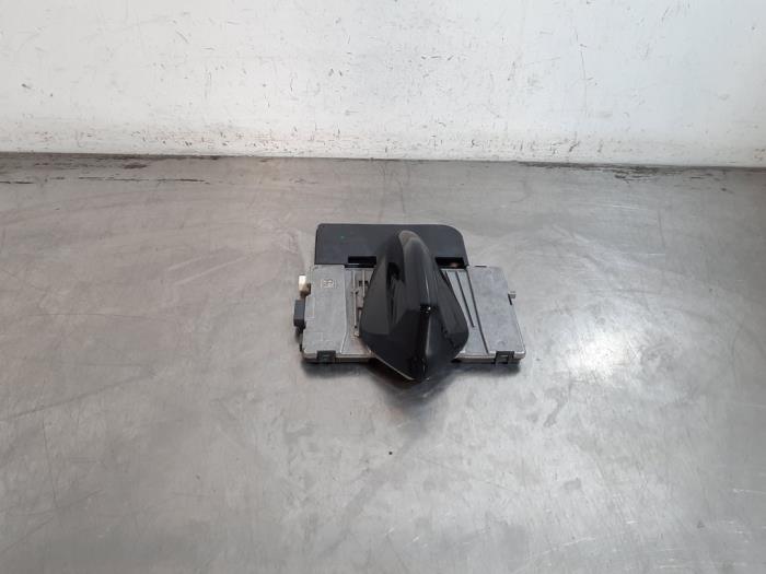 Antenne Peugeot 408