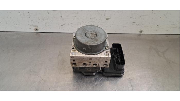Pompe ABS Toyota Corolla