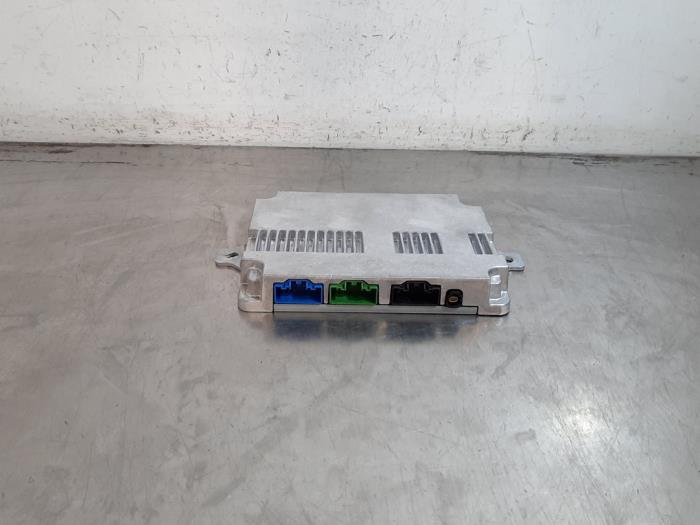Amplificateur radio Peugeot 408