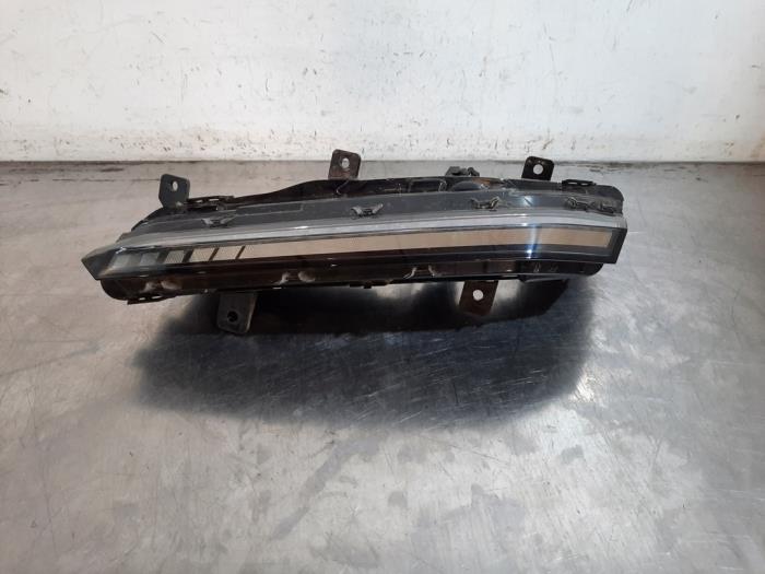 Veilleuse droite Peugeot 408