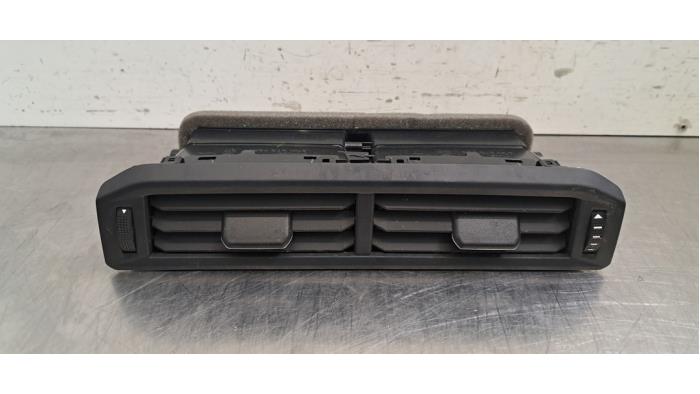 Grille aération tableau de bord Volkswagen Polo