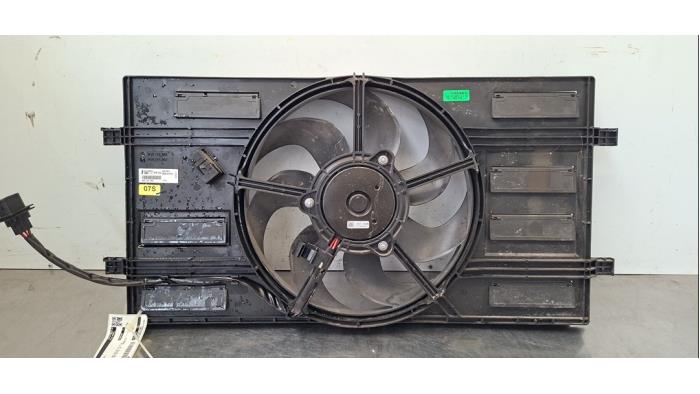 Ventilateur Volkswagen Polo