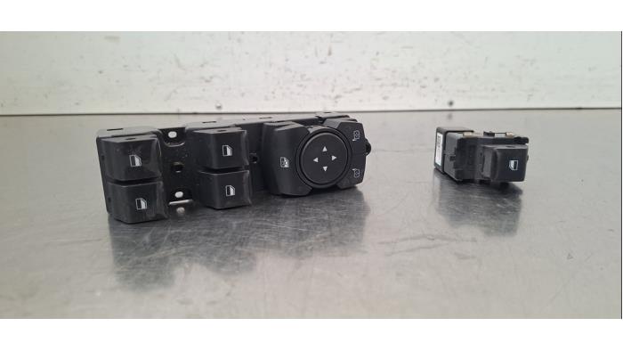 Commutateur combi vitres Ford Fiesta