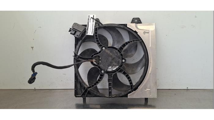 Ventilateur Peugeot 208