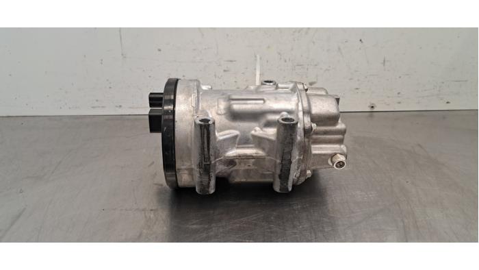 Pompe clim Toyota Corolla