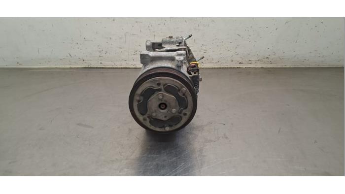 Pompe clim Opel Corsa