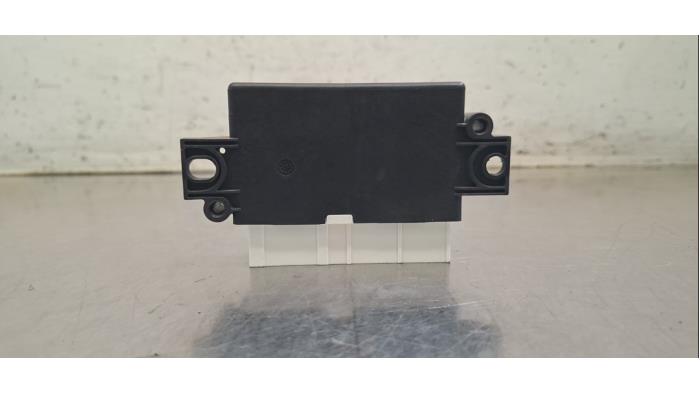 Module PDC Peugeot Partner