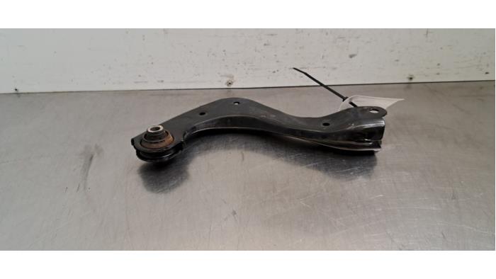 Bras de suspension arrière droit Toyota Corolla