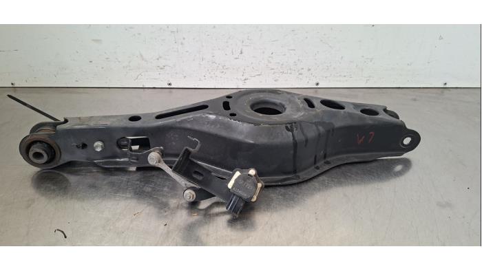 Bras de suspension arrière gauche Toyota Corolla