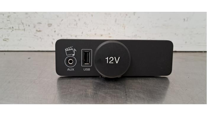 Connexion USB Landrover Evoque