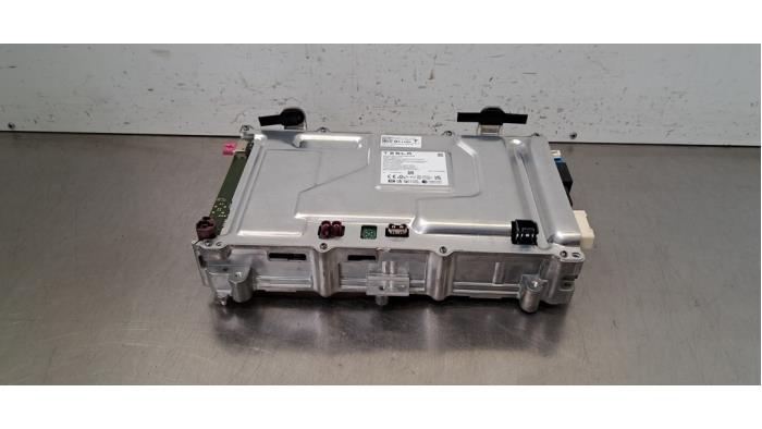 Ordinateur de bord Tesla Model 3