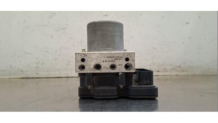 Pompe ABS Tesla Model 3