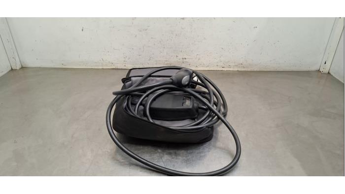 Câble de recharge électrique Tesla Model 3