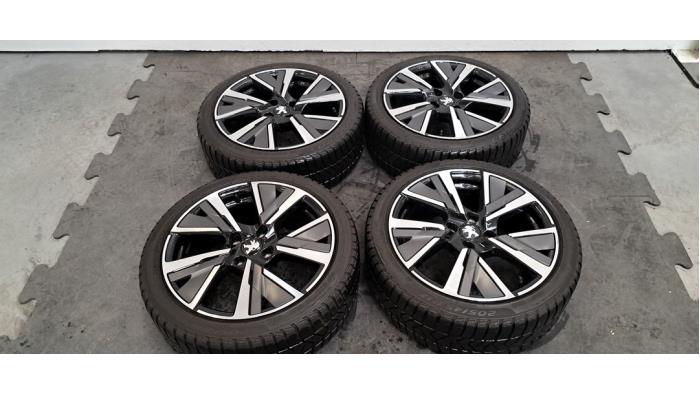 Kit jantes + pneus d'hivers Peugeot 208
