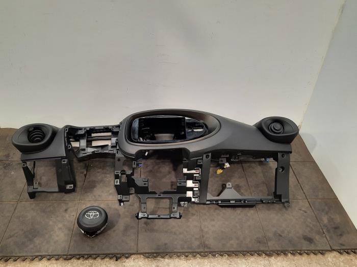 Kit airbag + tableau de bord Toyota Aygo X