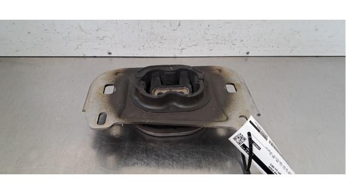 Gebruikte Versnellingsbak Steun Citroen Jumpy 2.0 Blue HDI 120 Prijs € 24,20 Inclusief btw aangeboden door Autohandel Didier