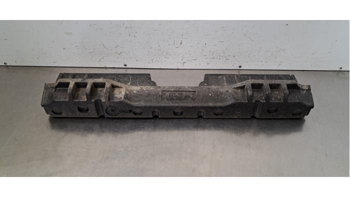 Remplissage de pare chocs arrière Renault Trafic
