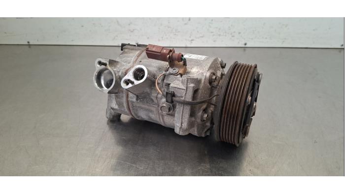 Pompe clim Seat Ibiza