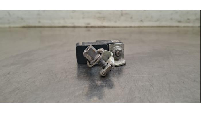 Borne de batterie Opel Combo