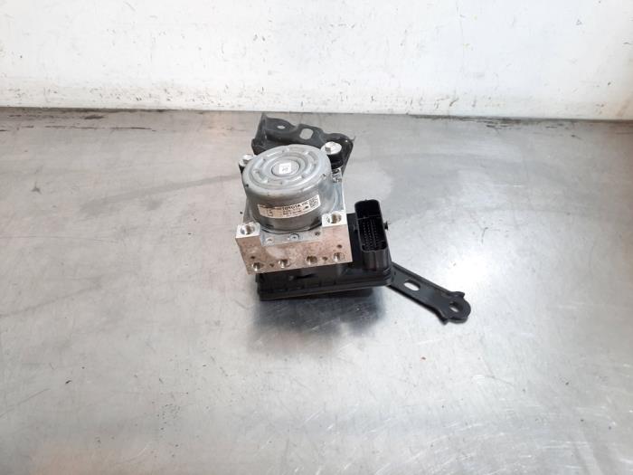 Pompe ABS Toyota Aygo X