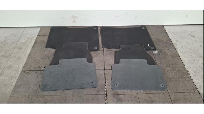 Kit tapis Audi E-Tron