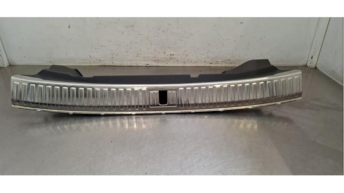 Couverture capteur serrure arrière Audi E-Tron