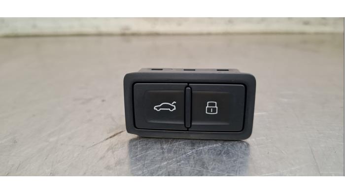 Commutateur hayon Audi E-Tron