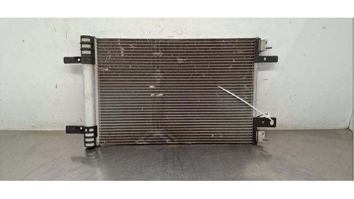 Condensateur clim Opel Combo