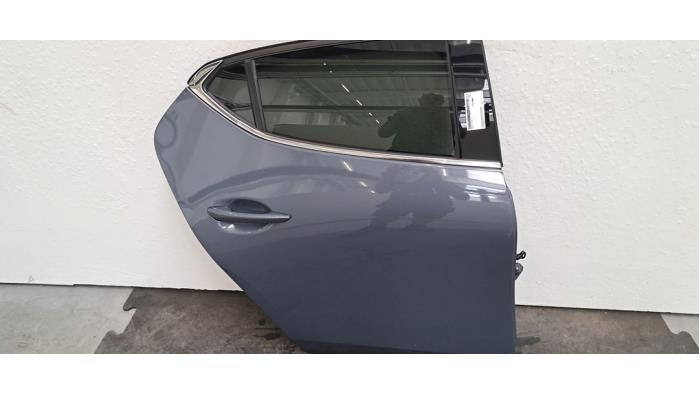 Portière 4portes arrière droite Mazda 3.