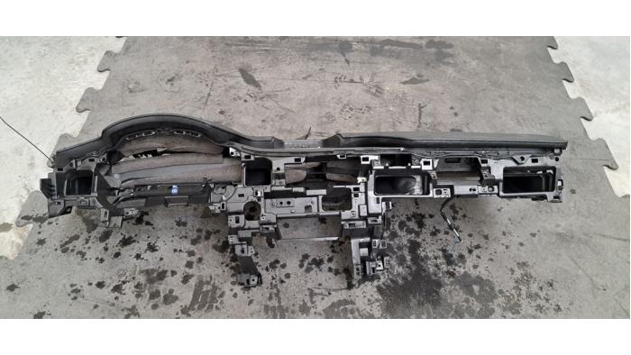 Tableau de bord Mazda 3.