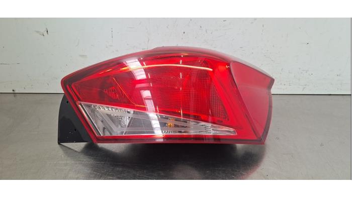 Feu arrière droit Seat Ibiza