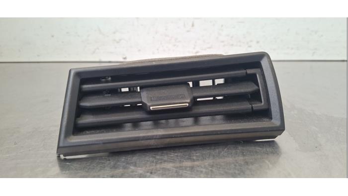 Grille aération tableau de bord Seat Ibiza