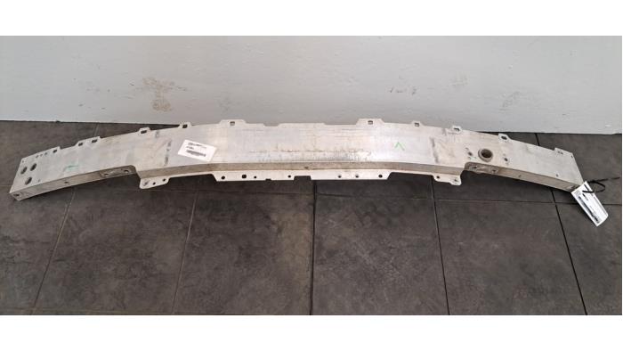 Cadre pare-chocs avant Mercedes C-Klasse