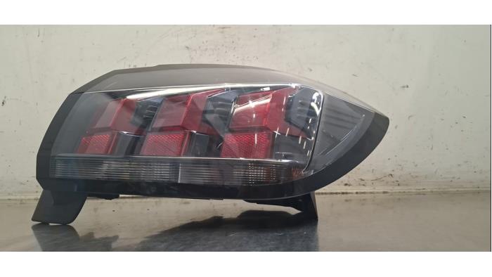 Feu arrière droit Peugeot 208