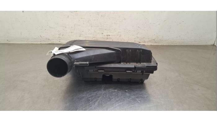 Gebruikte Luchtfilterhuis Volkswagen Golf VIII (CD1) 1.4 GTE 16V Prijs € 102,85 Inclusief btw aangeboden door Autohandel Didier