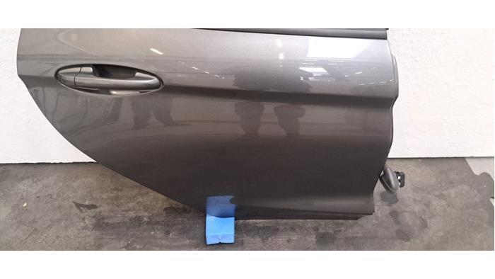 Portière 4portes arrière droite Ford Fiesta