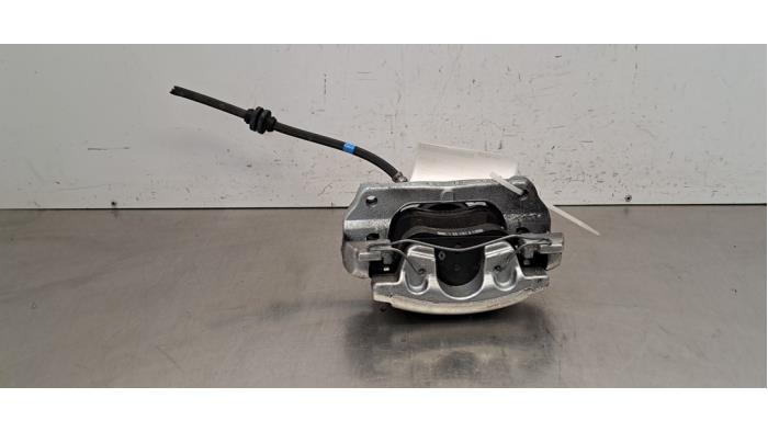 Etrier de frein (pince) avant gauche Dacia Duster