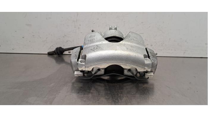 Etrier de frein (pince) avant droit Dacia Duster