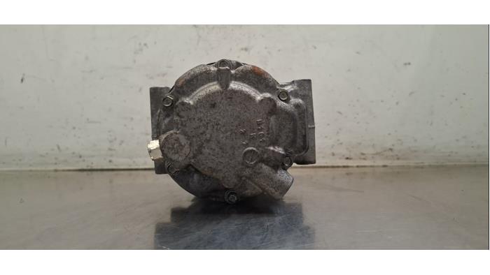 Pompe clim Toyota Corolla