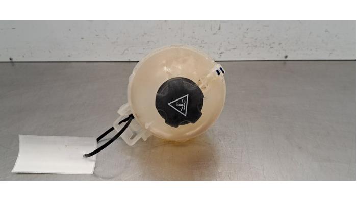 Réservoir d'expansion Citroen C5-X