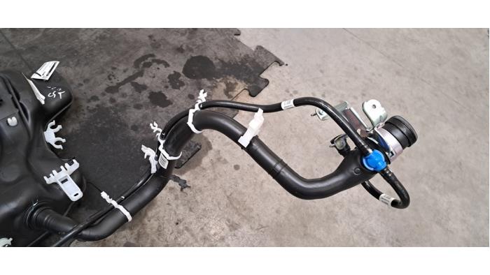 Réservoir de carburant Citroen C5-X