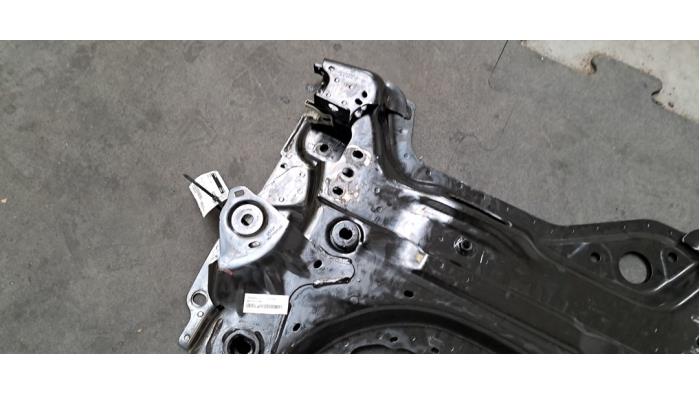 Gebruikte Subframe Citroen C5 X (NC/ND) 1.6 Hybrid 225 Prijs € 592,90 Inclusief btw aangeboden door Autohandel Didier