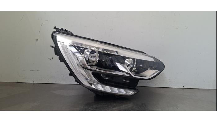 Phare droit Renault Megane