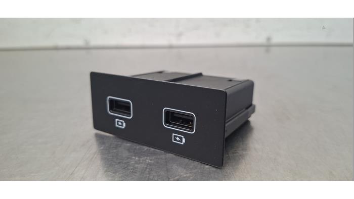 Connexion USB Renault Megane
