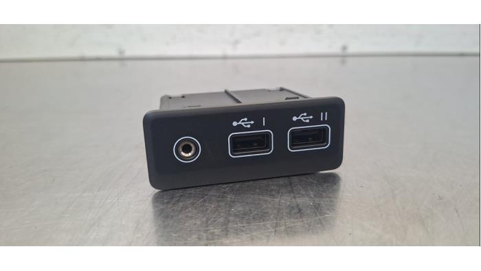 Connexion USB Renault Megane