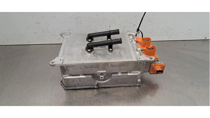 Chargeur embarqué Volkswagen Golf