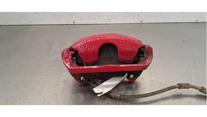 Etrier de frein (pince) avant droit Volkswagen Golf