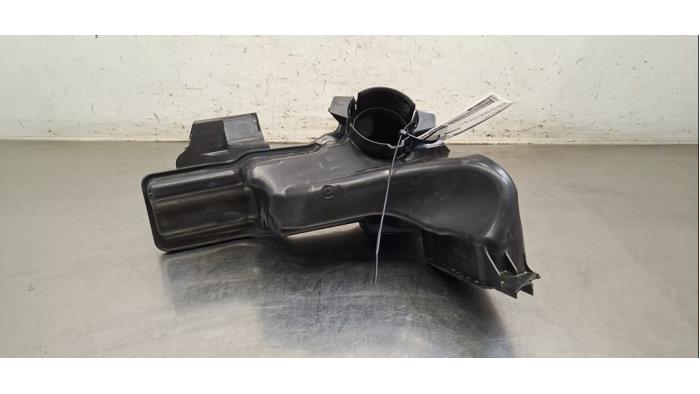 Guidage d'air Peugeot 408